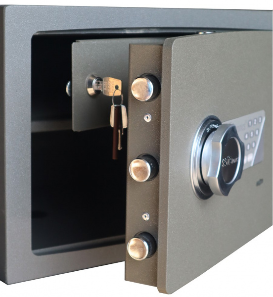 Взломостойкий сейф Safetronics NTR-24EMs
